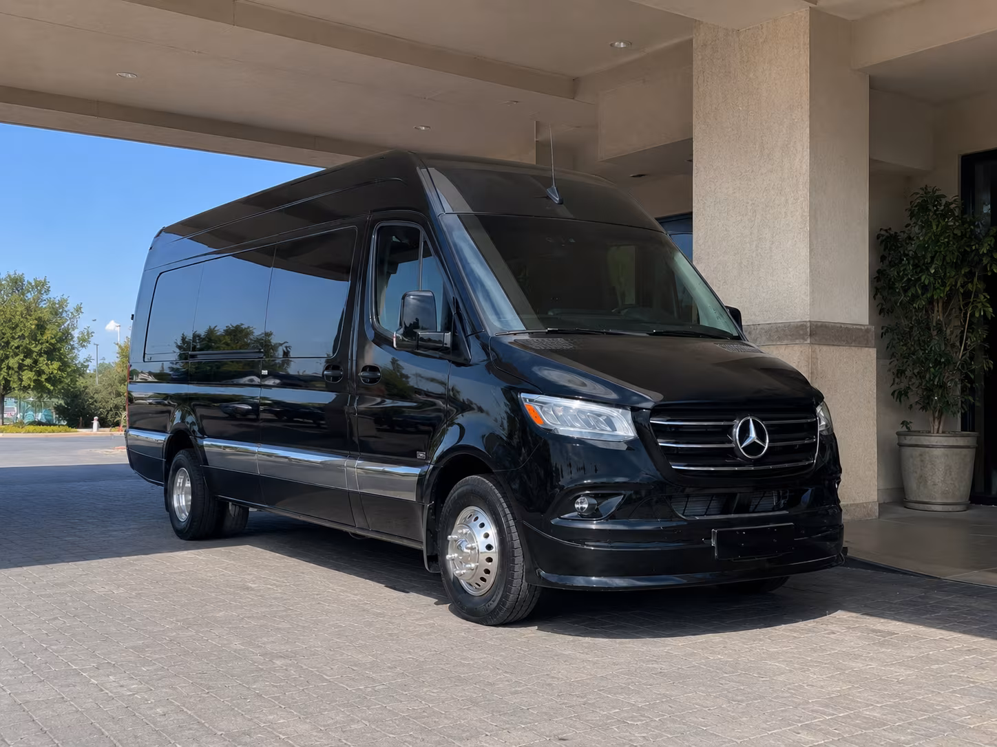 Livonia Wedding Transportation & Shuttle Service