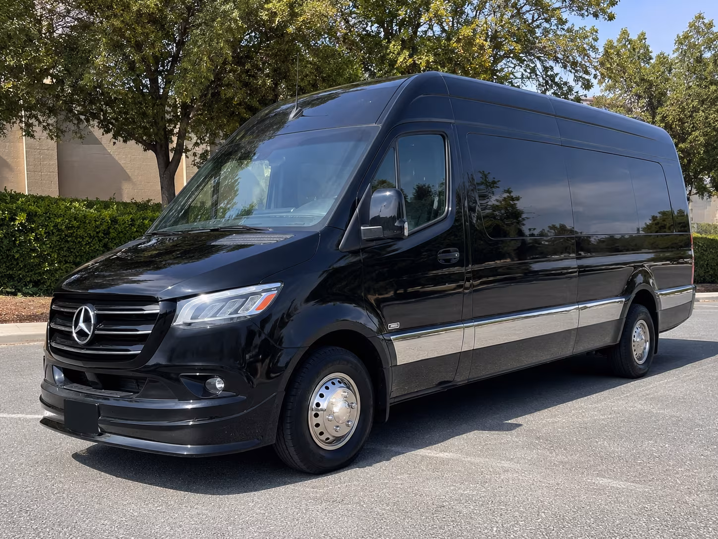 Pontiac Airport Shuttles & Transportation