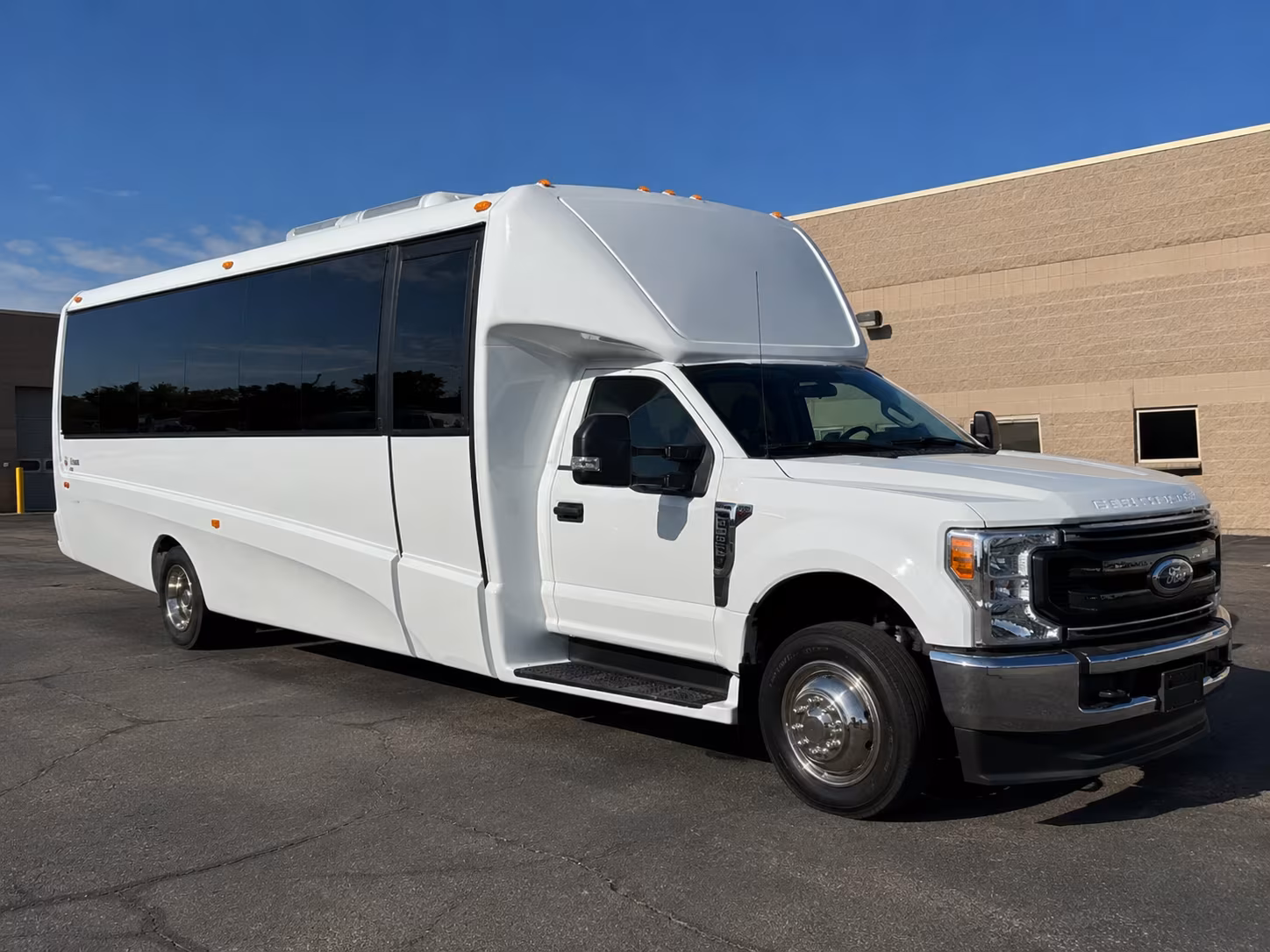 Pontiac School Event & Field Trip Transportation