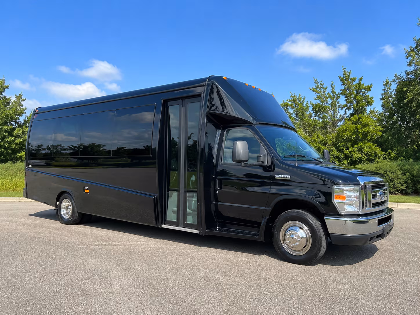 Saint Clair Shores Concert Transportation & Shuttles
