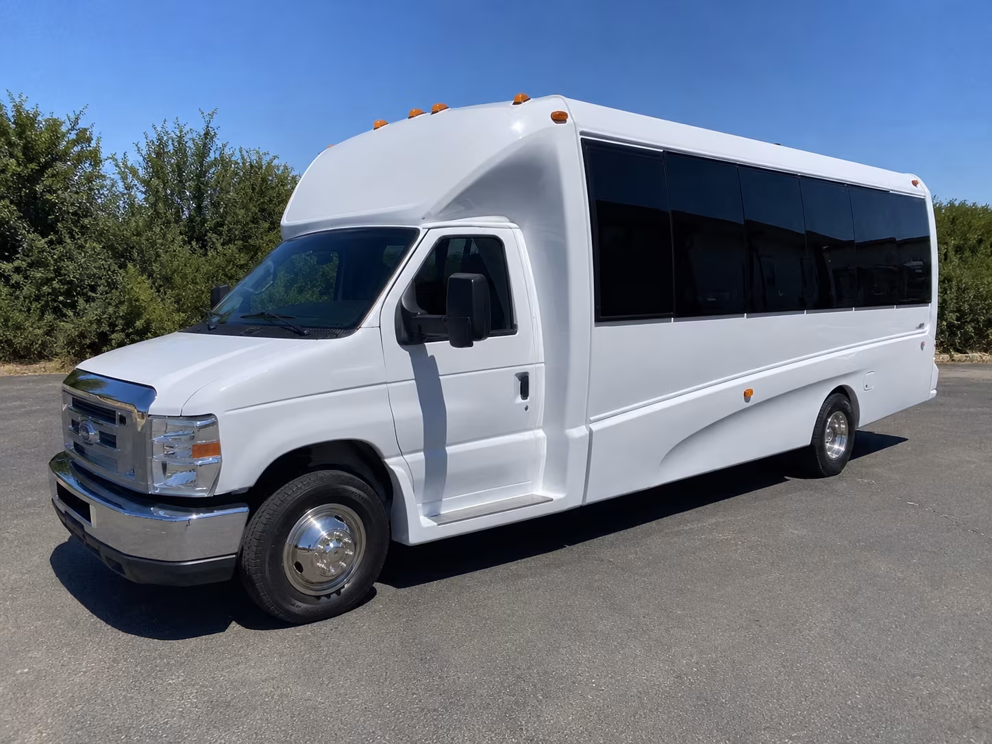 Sterling Heights Bachelor & Bachelorette Transportation pickup coordination