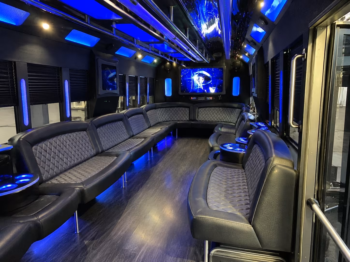 Sterling Heights Birthday, Sweet 16, & Quinceañera Transportation pickup coordination